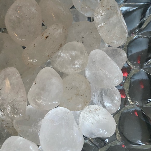 5 pieces of polished quartz - Picture 1 of 4